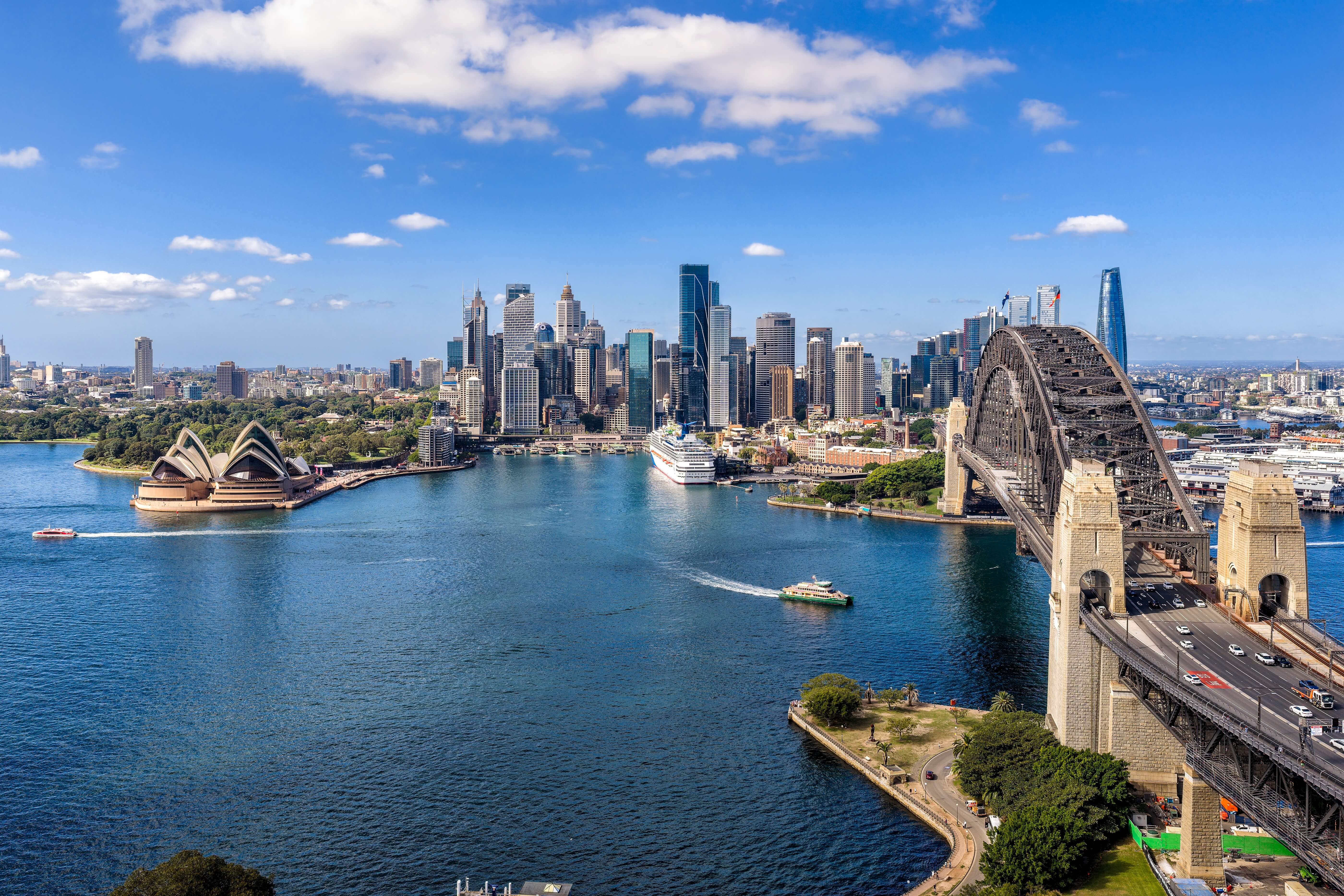 Panoramic aerial view of Sydney