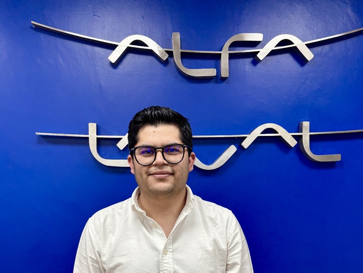 Octavio Sandoval.jpeg